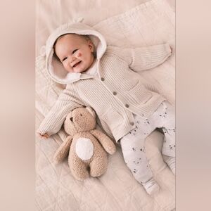 Baby Oatmeal Bear 🐻 Hooded Cardigan, Sz. 3-6 Months